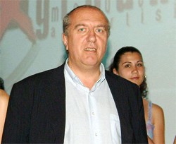 Александър Томов