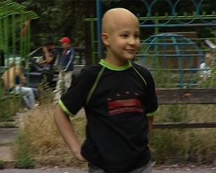 6-годишният Горан заминава за операция в Германия