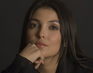  водещата Мира Баджева